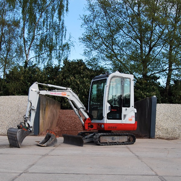 Takeuchi TB216 Minigraafmachine 1.500kg